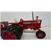 Image 3 : International Harvester Farmall 1456 and 1466 Turbo Die-Cast Toy Tractors