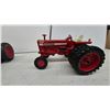 Image 8 : International Harvester Farmall 1456 and 1466 Turbo Die-Cast Toy Tractors