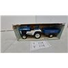 Image 1 : Ertl Ford LGT 145 Lawn and Garden Tractor with Dump Cart Set, Stock No. 814