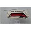 Image 2 : Ertl Case IH Spreader 1/16 Scale Steel Die-Cast Model 4207