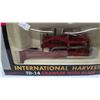 Image 2 : SpecCast Classic Series International Harvester TD-14 Crawler with Blade Die-Cast Model