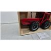 Image 3 : Ertl International 7488 1/16 Scale Die-Cast Toy Tractor