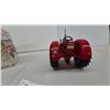 Image 9 : International 560 Demonstrator Tractor, Lafayette Farm Toy Show Edition, March 2001