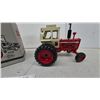 Image 2 : International 1256 Turbo Tractor with Cab, 1998 Summer Farm Toy Show Commemorative. Die-Cast
