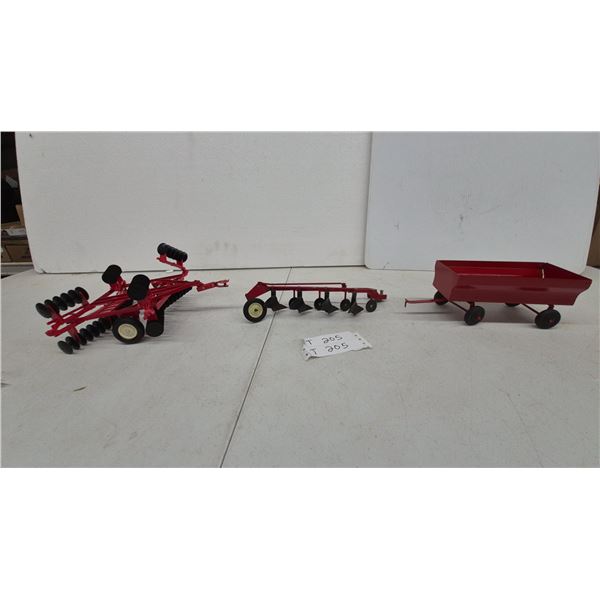 Ertl International Harvester Die-Cast Disc Harrow, 5-Bottom Plow, and Farm Wagon Set