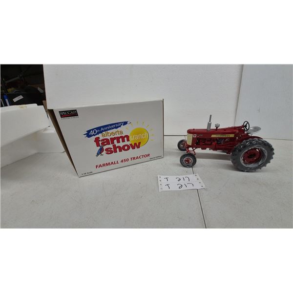 SpecCast Collectibles Farmall 450 Tractor, 40th Anniversary Alberta Farm and Ranch Show, 1/16