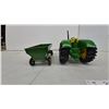 Image 8 : John Deere 5020 Diesel Die-Cast Toy Tractor with Matching metal JD Gravity Wagon. 1/16 Scale.