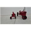 Image 5 : Farmall H and Farmall Cub Die-Cast Toy Tractors