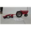 Image 1 : Tru-Scale 890 Die-Cast Tractor and Disc Harrow Toy Set