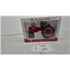 Image 1 : ERTL 1/16 Scale McCormick Farmall 230 Die-Cast Tractor, toy Tractor Times Anniversary Edition