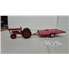 Image 2 : Farmall 404 Die-Cast Toy Tractor by International Harvester 1/16 Scale with metal Red. Tilt deck