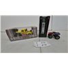 Image 1 : Home 1947 International KB Pickup 1/25 Die-Cast, Gas Pump Replica and 1/43 4×4 Pickup