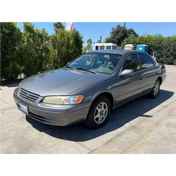 TOYT CAMRY 1998 T-DONATION