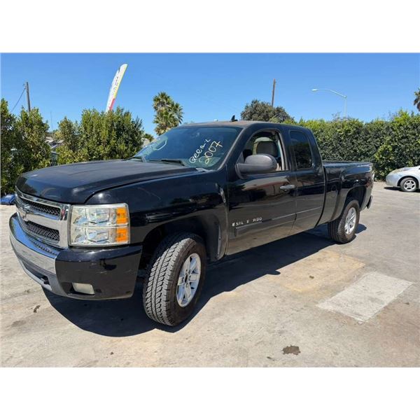 CHEV SILVERADO 2007 O/S-TITLE