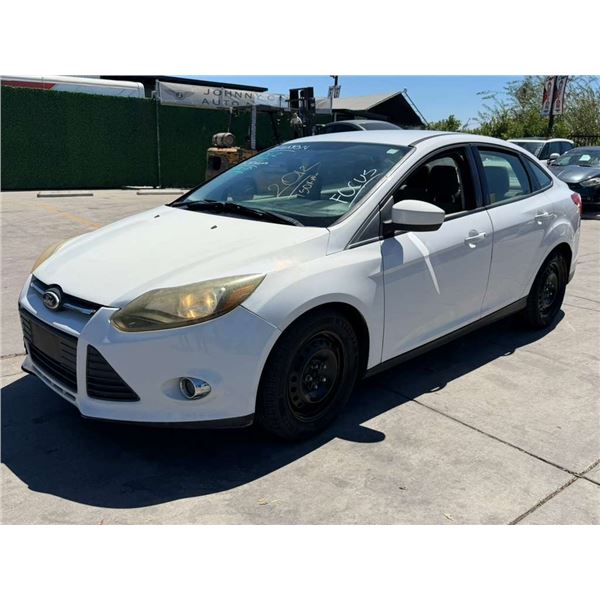 FORD  FOCUS  2012 O/S T-DONATION