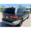 Image 3 : TOYT SIENNA 2001 T-DONATION
