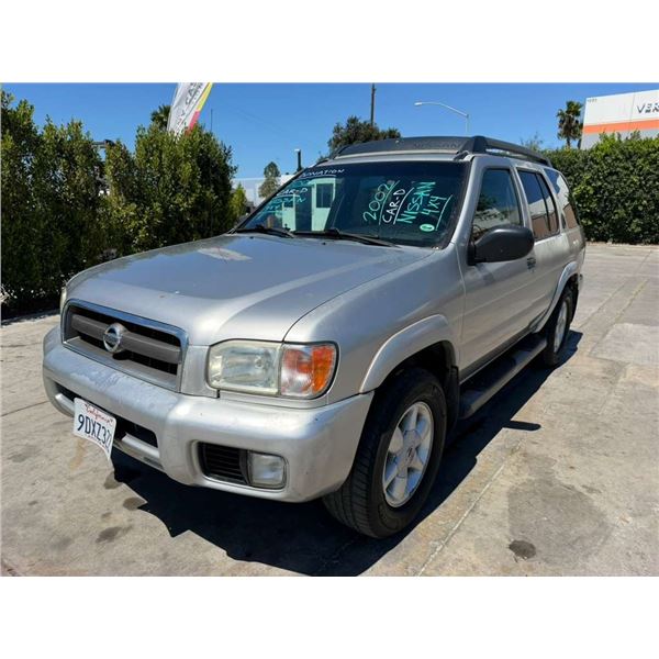 NISS PATHFINDER 2002 T-DONATION