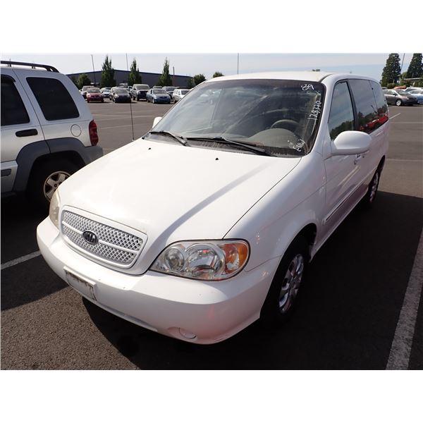 2005 Kia Sedona