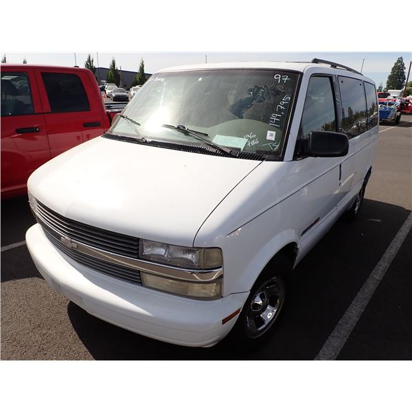 1999 Chevrolet Astro Van