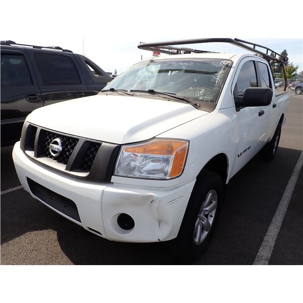 2015 Nissan Titan