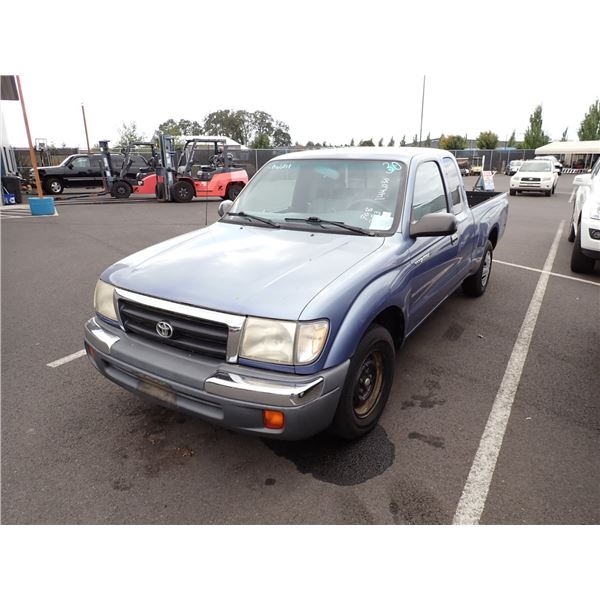 2000 Toyota Tacoma RUNS WITH MECHANICAL PROBLEMS