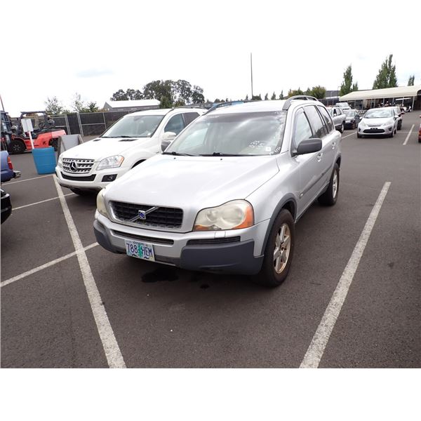 2004 Volvo XC90 RUNS WITH MECHANICAL PROBLEMS
