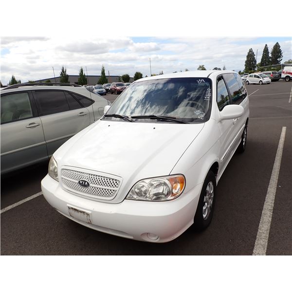 2005 Kia Sedona
