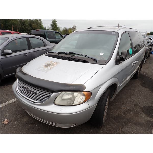 2001 Chrysler Town and Country