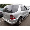 Image 3 : 2001 Mercedes-Benz ML320