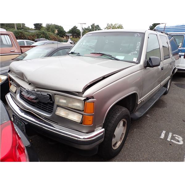 1999 GMC Suburban