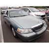 Image 2 : 2005 Lincoln Town Car