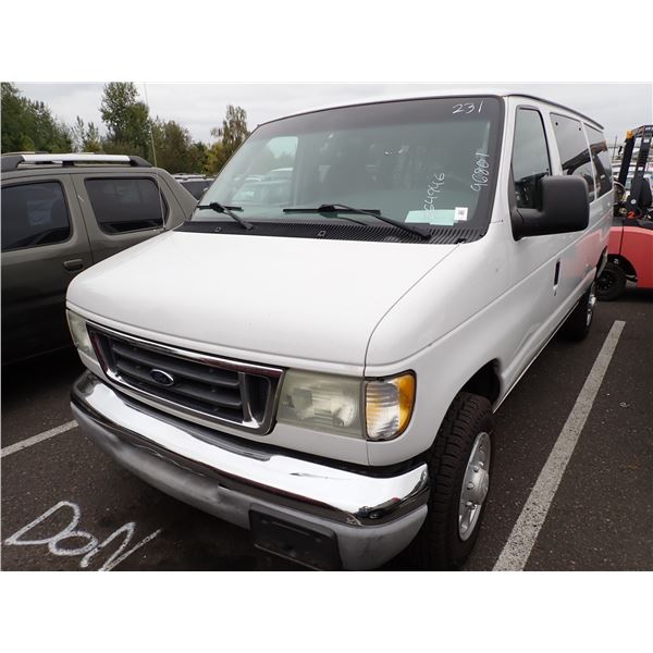 2003 Ford E-350 Super Duty