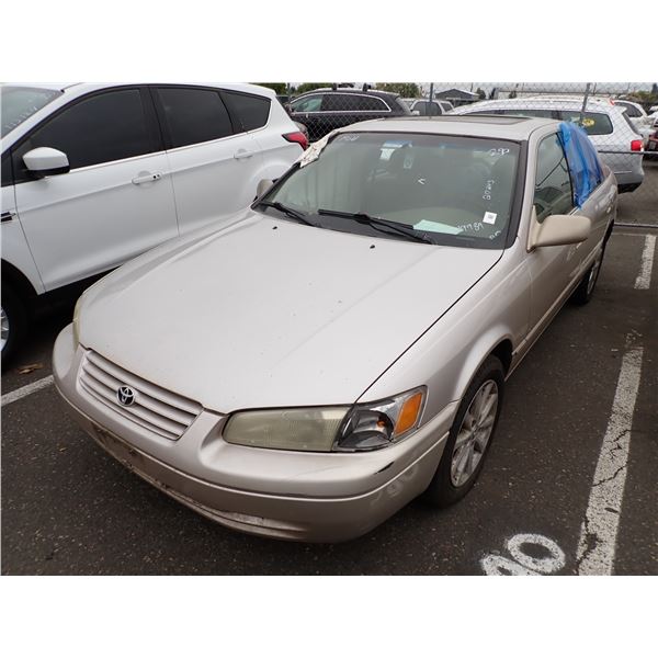 1999 Toyota Camry