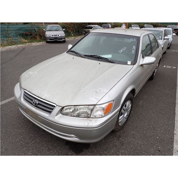 2000 Toyota Camry
