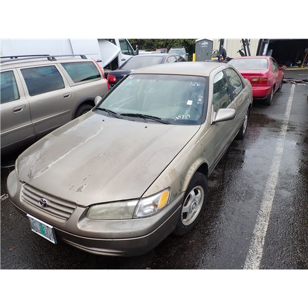 1999 Toyota Camry