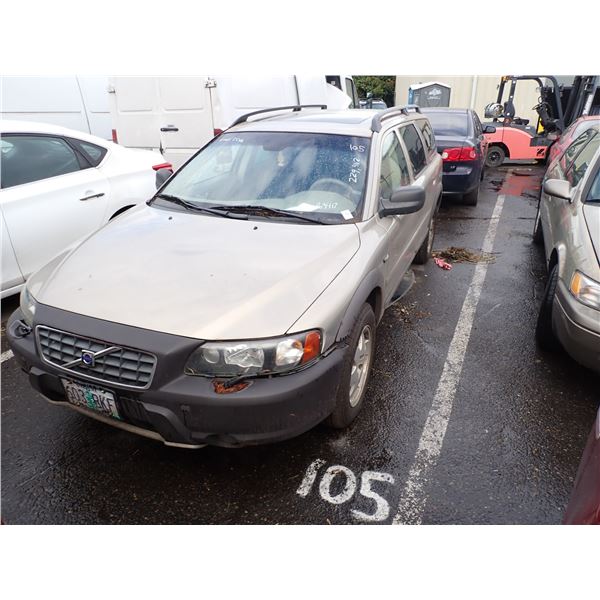 2004 Volvo XC70