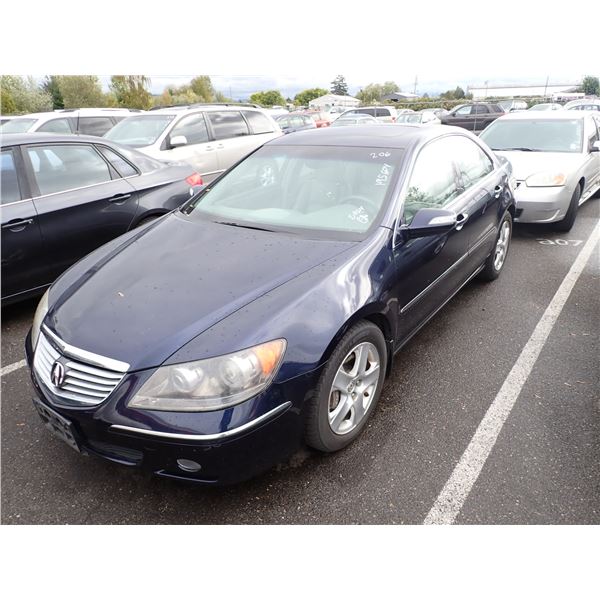2005 Acura RL