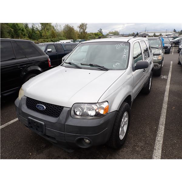 2005 Ford Escape