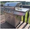Image 2 : Patio Range 6-Burner Stainless Steel Propane BBQ Grill
