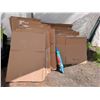 Image 1 : Flattened Cardboard Moving Boxes and Movers Wrap