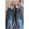 Image 5 : New Metal Mesh 3-Tier Shoe Rack w/ 2 New Pairs of Men's Shoes