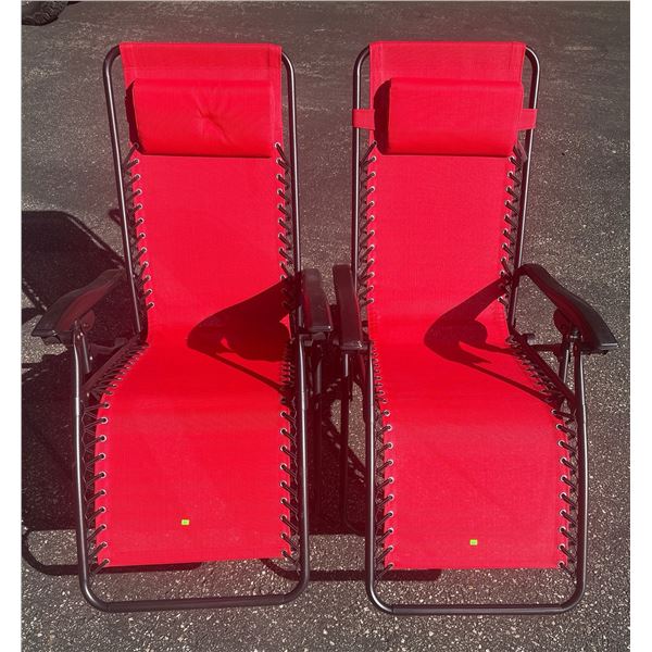 Red Adjustable Zero Gravity Outdoor Lounge Chairs