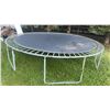 Image 2 : Round Metal Frame Outdoor Trampoline with Black Jumping Mat