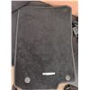 Image 9 : Mercedes-Benz Floor Mat, Philips Portable DVD Player, Car Care Lot