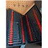Image 7 : Ryobi Drill Bit Set with Red Pipe Threading Kit in Cases