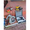 Image 2 : Power Tool Lot: DeWalt Sander, Black+Decker Sander, Porter Cable Saw, Weller Soldering Gun