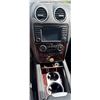 Image 22 : Mercedes-Benz ML 550 4MATIC SUV Black with Leather Interior