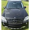 Image 3 : Mercedes-Benz ML 550 4MATIC SUV Black with Leather Interior
