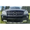 Image 5 : Mercedes-Benz ML 550 4MATIC SUV Black with Leather Interior