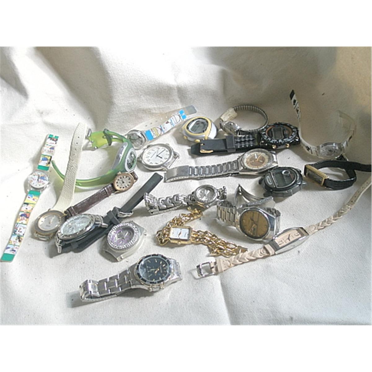 Big Lot of Broken Watches! Quartz, Automatic, Jeweled Over 30! No Reserve!